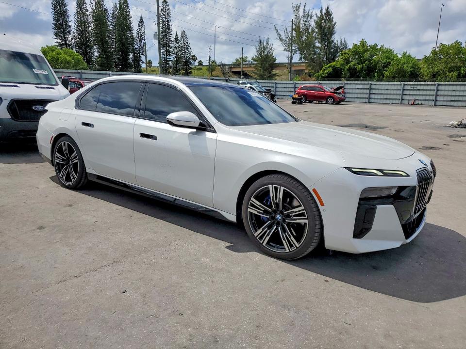 52257506 :رقم المزاد ، WBA23EH02RCS46008 vin ، 2024 Bmw 740 مزاد بيع