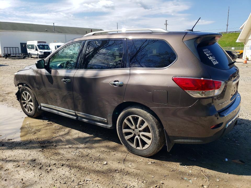 2015 Nissan Pathfinder მანქანა იყიდება აუქციონზე, vin: 5N1AR2MM5FC645362, აუქციონის ნომერი: 52068126