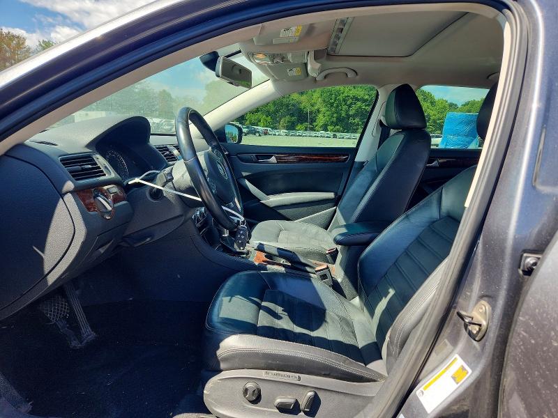 2013 Volkswagen Passat მანქანა იყიდება აუქციონზე, vin: 1VWCN7A35DC085385, აუქციონის ნომერი: 55132526