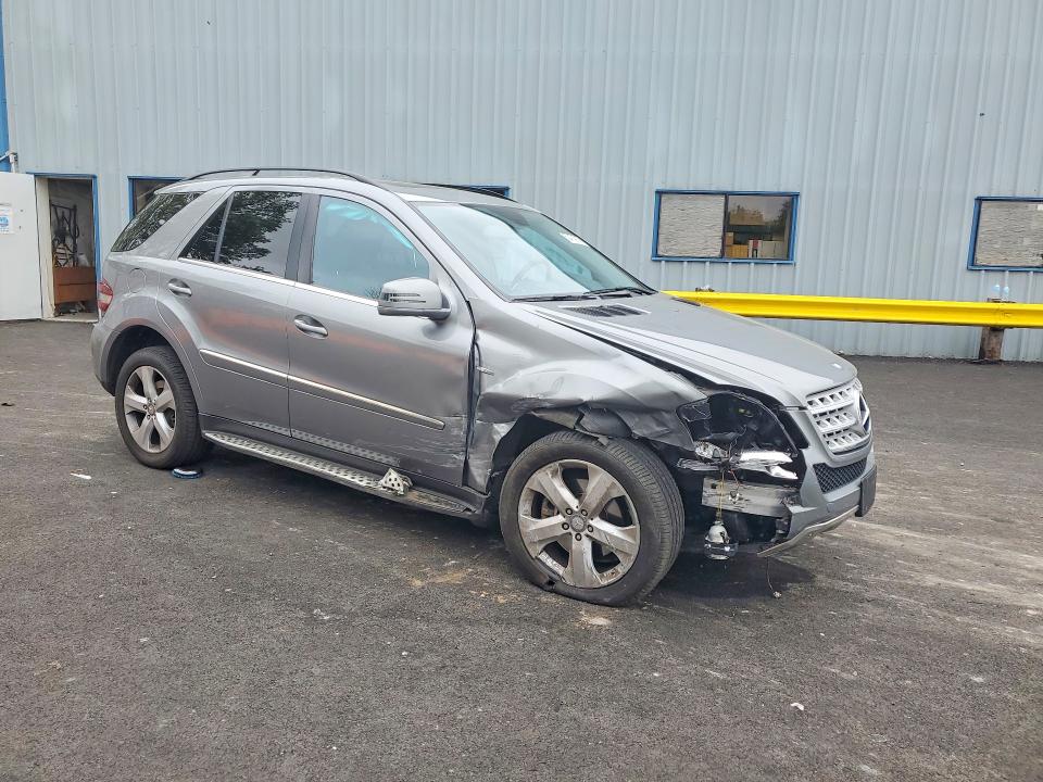 52474216 :رقم المزاد ، 4JGBB2FB0BA627653 vin ، 2011 Mercedes-benz Ml مزاد بيع