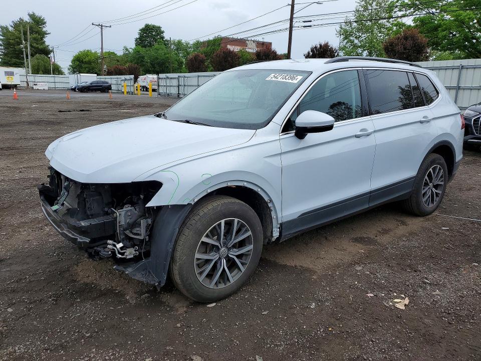 Продажа на аукционе авто 2019 Volkswagen Tiguan, vin: 3VV2B7AX9KM007991, номер лота: 54218396