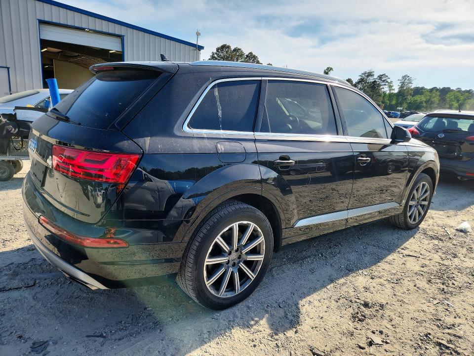 2019 Audi Q7 მანქანა იყიდება აუქციონზე, vin: WA1LHAF77KD023894, აუქციონის ნომერი: 51488036