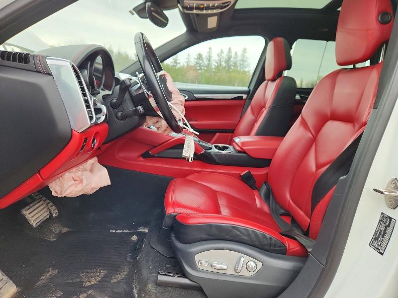 50888216 :رقم المزاد ، WP1AE2A2XGLA18224 vin ، 2016 Porsche Cayenne مزاد بيع
