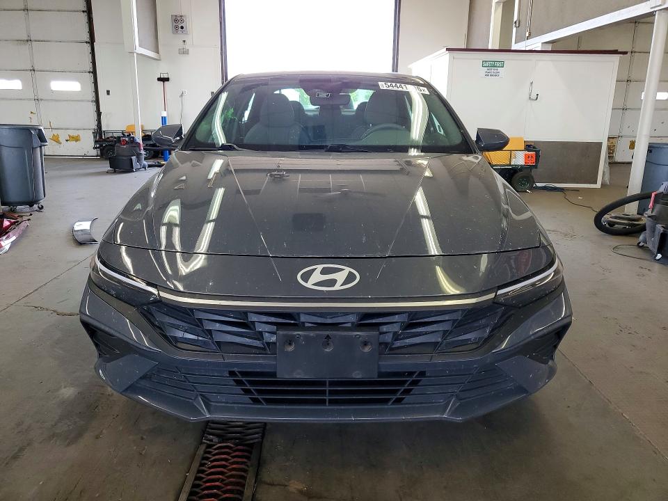 54441506 :رقم المزاد ، KMHLM4DG9RU762681 vin ، 2024 Hyundai Elantra مزاد بيع