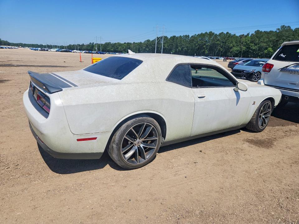 2017 Dodge Challenger მანქანა იყიდება აუქციონზე, vin: 2C3CDZFJ1HH501948, აუქციონის ნომერი: 53779786