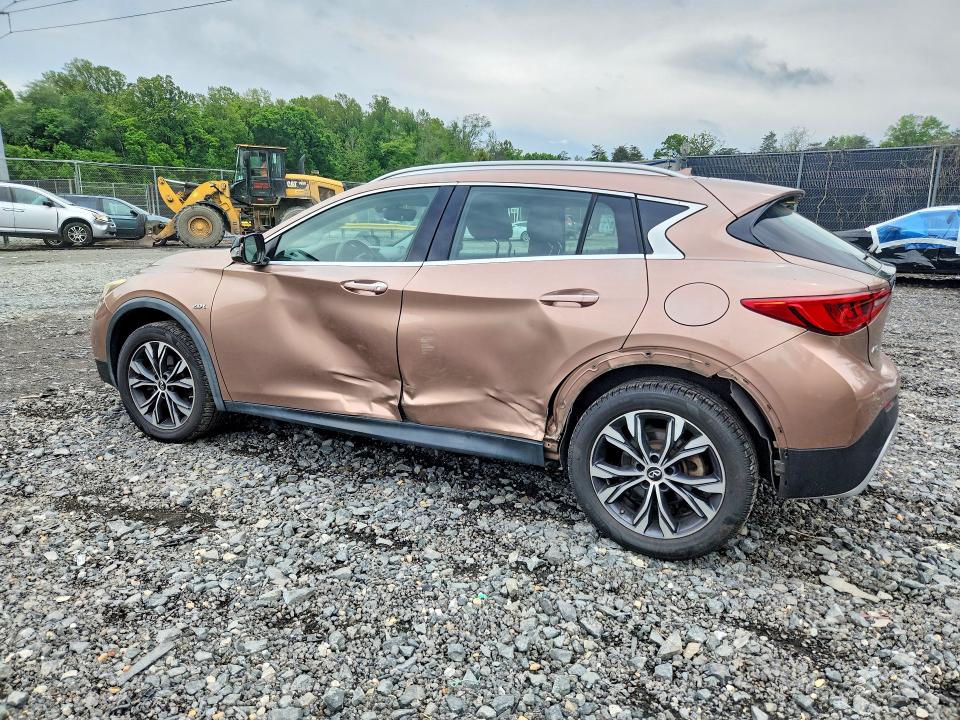 52610036 :رقم المزاد ، SJKCH5CR2JA047018 vin ، 2018 Infiniti Qx30 مزاد بيع