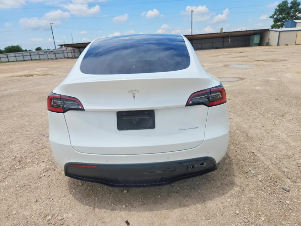 2021 Tesla Model Y Awd მანქანა იყიდება აუქციონზე, vin: 5YJYGDEE1MF102893, აუქციონის ნომერი: 55235836