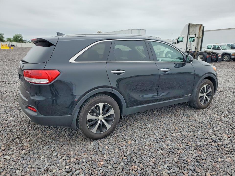 2017 Kia Sorento მანქანა იყიდება აუქციონზე, vin: 5XYPHDA59HG301963, აუქციონის ნომერი: 54302186