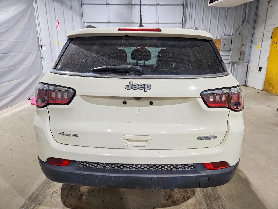 2018 Jeep Compass მანქანა იყიდება აუქციონზე, vin: 3C4NJDBB4JT112796, აუქციონის ნომერი: 55276136