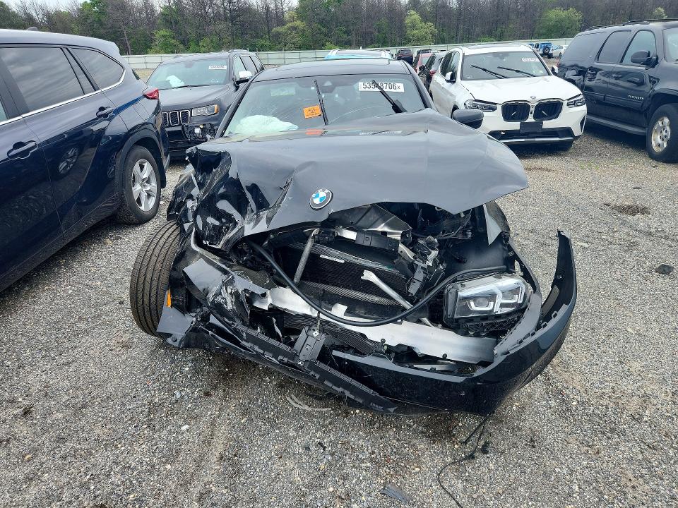 53548706 :رقم المزاد ، 3MW89CW06S8F72939 vin ، 2025 Bmw 330xi مزاد بيع