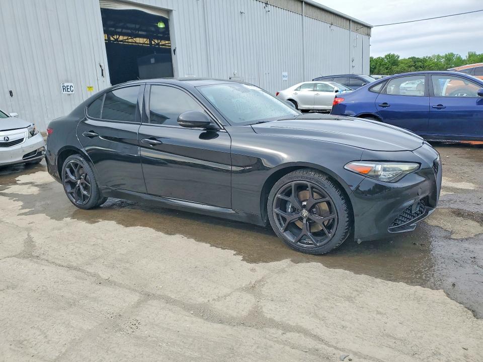 52891616 :رقم المزاد ، ZARFANAN6L7637152 vin ، 2020 Alfa Romeo Giulia مزاد بيع