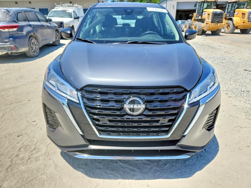 2025 Nissan Kicks Play მანქანა იყიდება აუქციონზე, vin: 3N1CP5BV3SL499335, აუქციონის ნომერი: 53583546