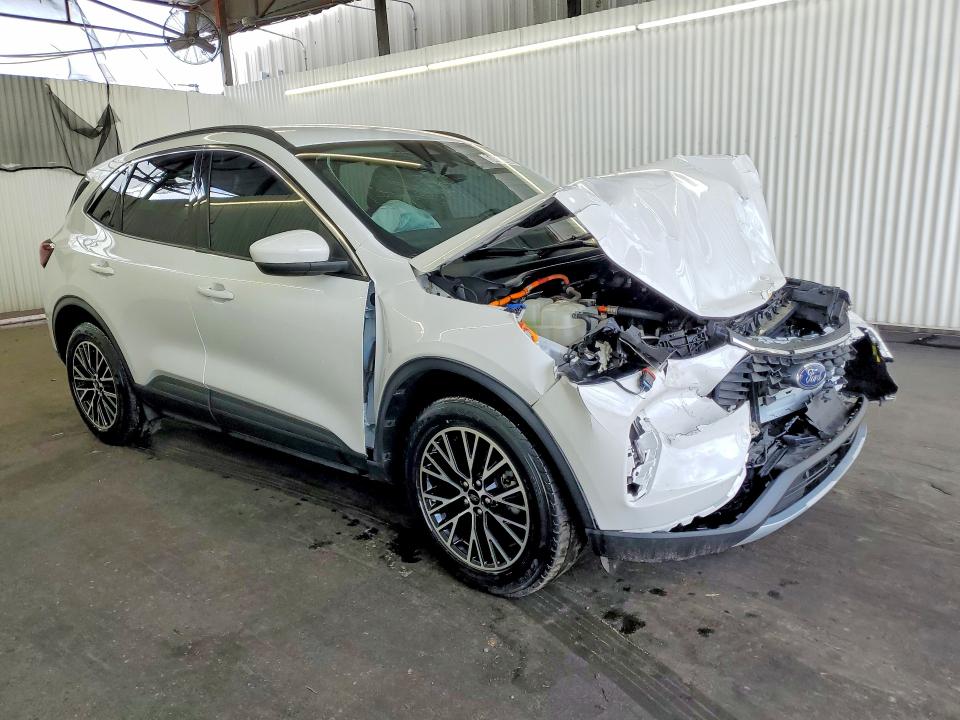 Продажа на аукционе авто 2023 Ford Escape, vin: 1FMCU0E11PUA61245, номер лота: 54881406