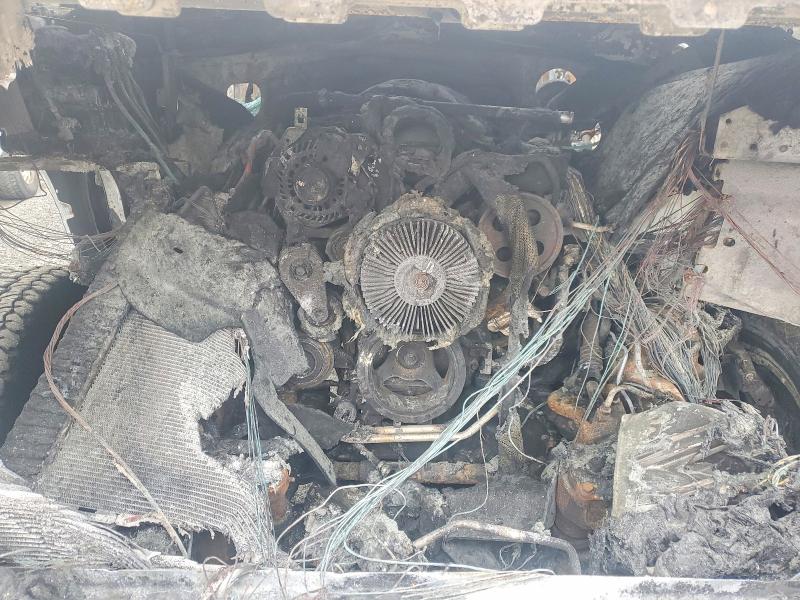 52825076 :رقم المزاد ، 1GB2YLE73NF245439 vin ، 2022 Chevrolet Silverado مزاد بيع