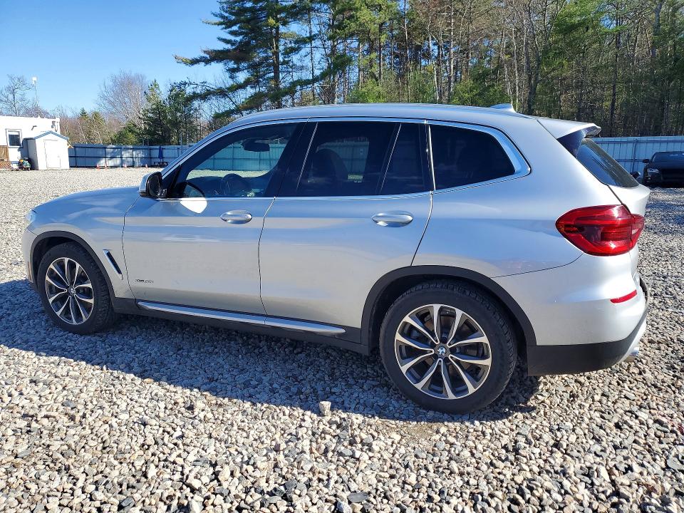 52215436 :رقم المزاد ، 5UXTR9C52JLC73067 vin ، 2018 Bmw X3 مزاد بيع