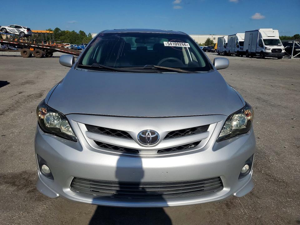 2011 Toyota Corolla მანქანა იყიდება აუქციონზე, vin: 2T1BU4EE5BC550702, აუქციონის ნომერი: 54109266