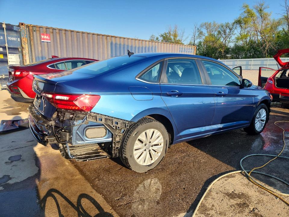 52827686 :رقم المزاد ، 3VWC57BU1LM090054 vin ، 2020 Volkswagen Jetta مزاد بيع