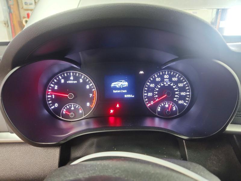 52575456 :رقم المزاد ، 5XXGT4L39KG281686 vin ، 2019 Kia Optima مزاد بيع