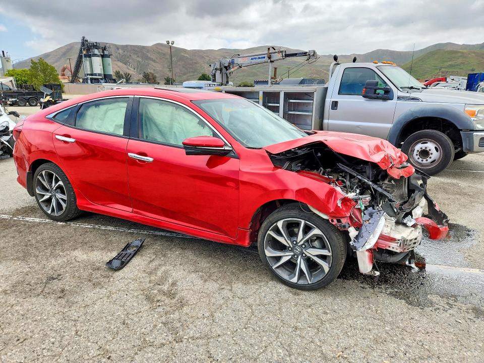 Продажа на аукционе авто 2019 Honda Civic, vin: JHMFC1F98KX013777, номер лота: 53597256