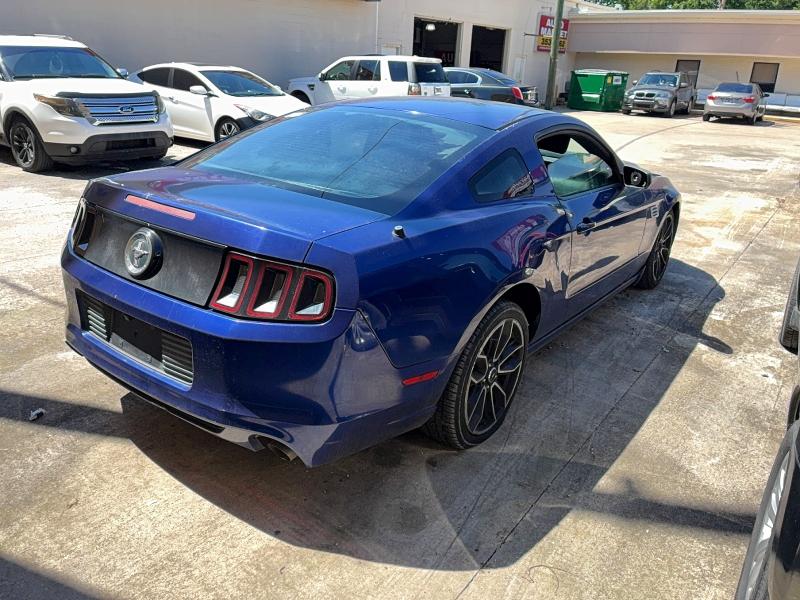 Продажа на аукционе авто 2014 Ford Mustang, vin: 1ZVBP8AM0E5325260, номер лота: 53623796