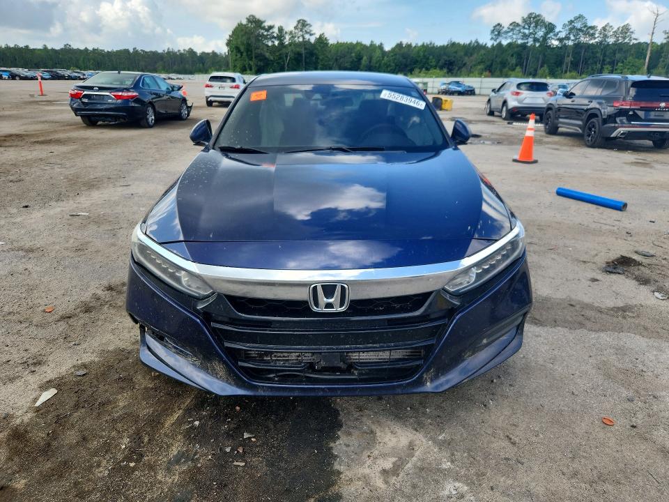 Продаж на аукціоні авто 2018 Honda Accord, vin: 1HGCV1F12JA042025, номер лоту: 55283946
