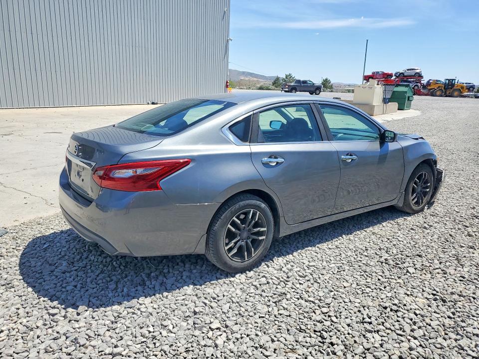 52009836 :رقم المزاد ، 1N4AL3AP6JC284622 vin ، 2018 Nissan Altima مزاد بيع
