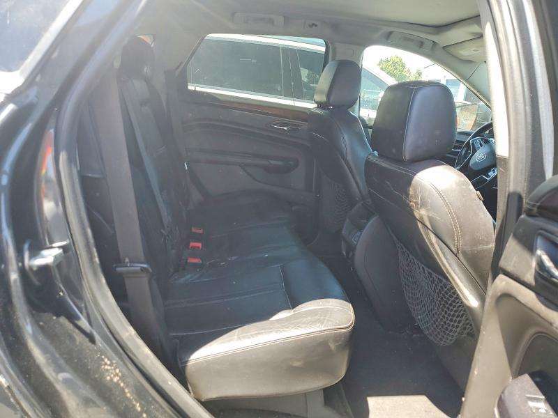 53672186 :رقم المزاد ، 3GYFNBE34FS524337 vin ، 2015 Cadillac Srx مزاد بيع
