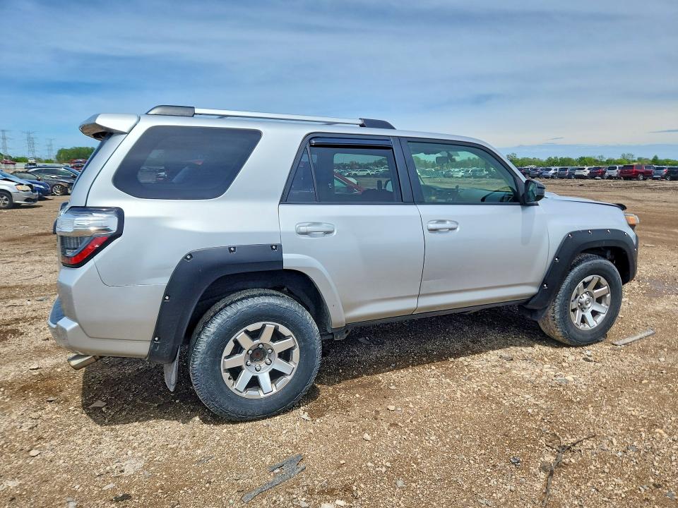 53141706 :رقم المزاد ، JTEBU5JR4G5381741 vin ، 2016 Toyota 4runner مزاد بيع
