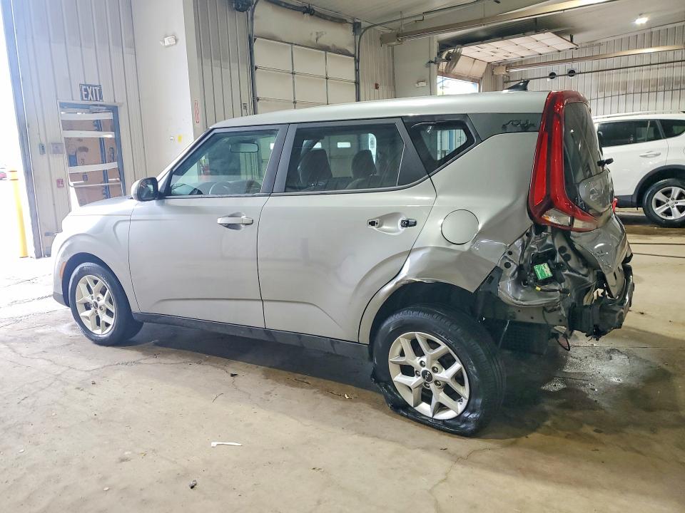 52327546 :رقم المزاد ، KNDJ23AU9N7807178 vin ، 2022 Kia Soul مزاد بيع