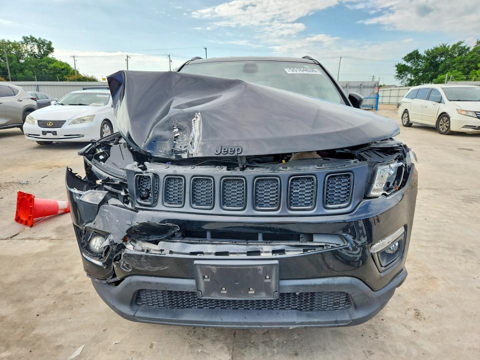 55164636 :رقم المزاد ، 3C4NJDBB4KT621188 vin ، 2019 Jeep Compass مزاد بيع