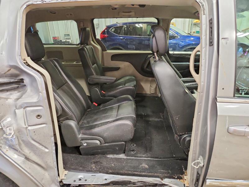 54139966 :رقم المزاد ، 2C4RC1BG8FR595256 vin ، 2015 Chrysler Town & Country مزاد بيع
