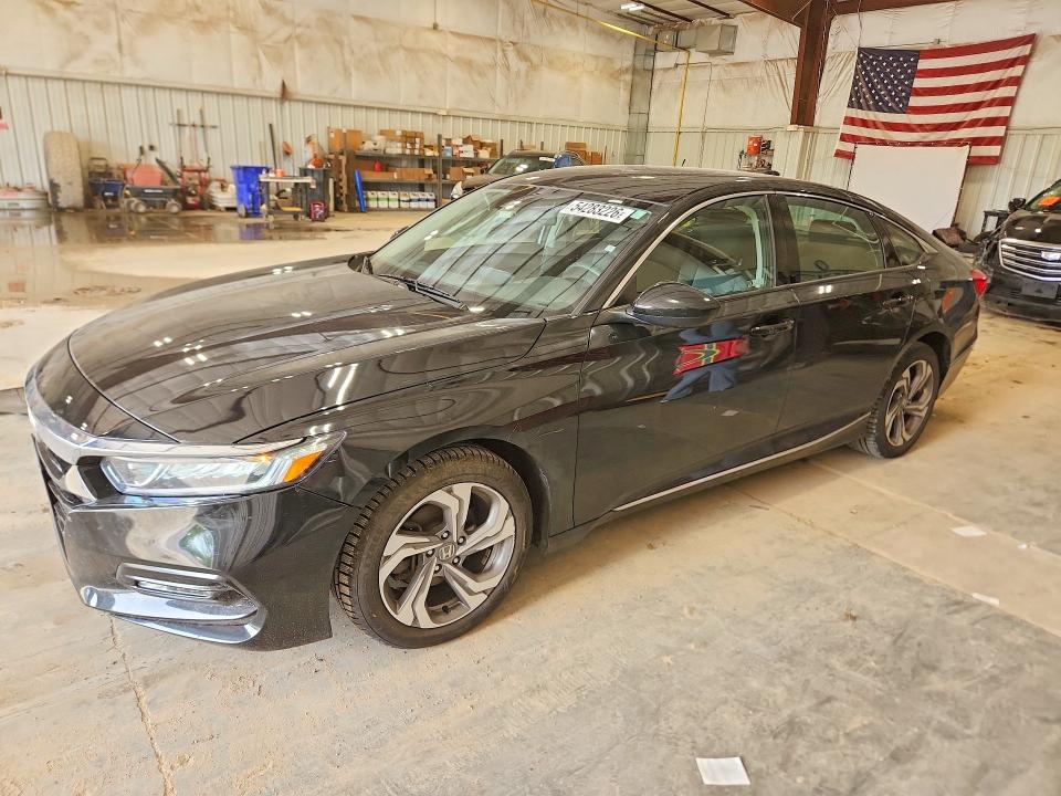 Auction sale of the 2019 Honda Accord, vin: 1HGCV1F42KA005584, lot number: 54283226