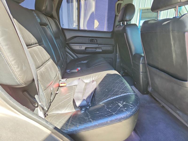 52851816 :رقم المزاد ، JN8DR09Y04W921951 vin ، 2004 Nissan Pathfinder مزاد بيع