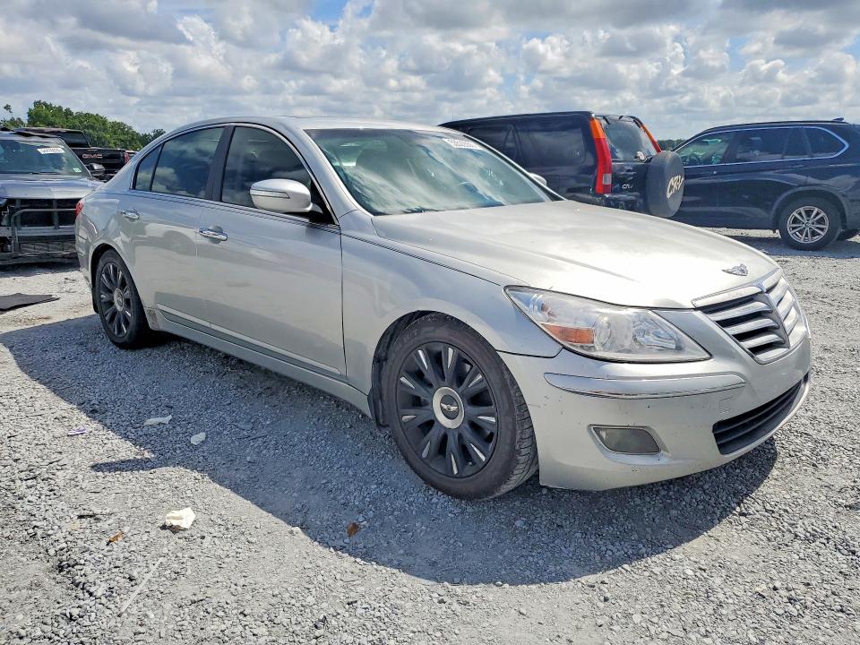 53522656 :رقم المزاد ، KMHGC4DE3BU139128 vin ، 2011 Hyundai Genesis مزاد بيع