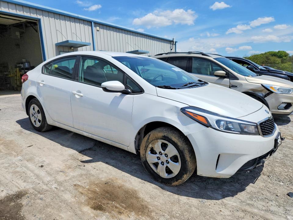 Продаж на аукціоні авто 2018 Kia Forte, vin: 3KPFL4A71JE210040, номер лоту: 52223416