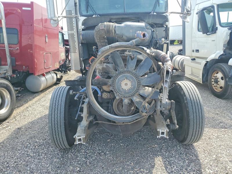 53061266 :رقم المزاد ، 1XKDDP8X2EJ411261 vin ، 2014 Kenworth T800 مزاد بيع