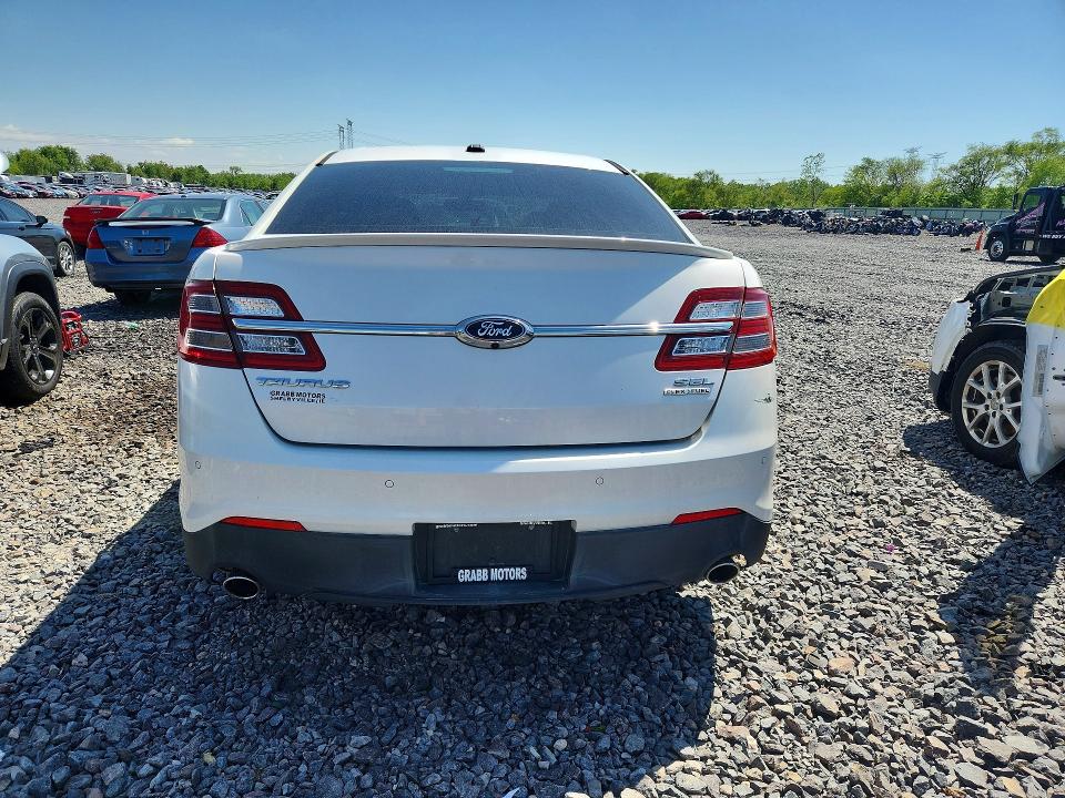 52164636 :رقم المزاد ، 1FAHP2E80EG136707 vin ، 2014 Ford Taurus مزاد بيع