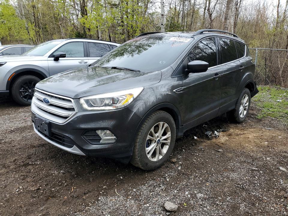 53456126 :رقم المزاد ، 1FMCU9HD7JUB77213 vin ، 2018 Ford Escape مزاد بيع