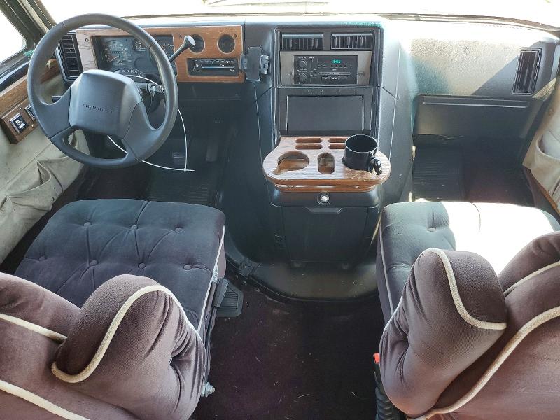 54025226 :رقم المزاد ، 1GBEG25Z1N7128478 vin ، 1992 Chev G20 مزاد بيع