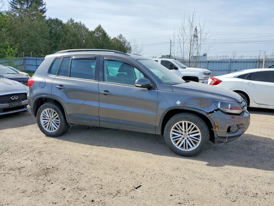 52230296 :رقم المزاد ، WVGJV7AX2FW578063 vin ، 2015 Volkswagen Tiguan مزاد بيع
