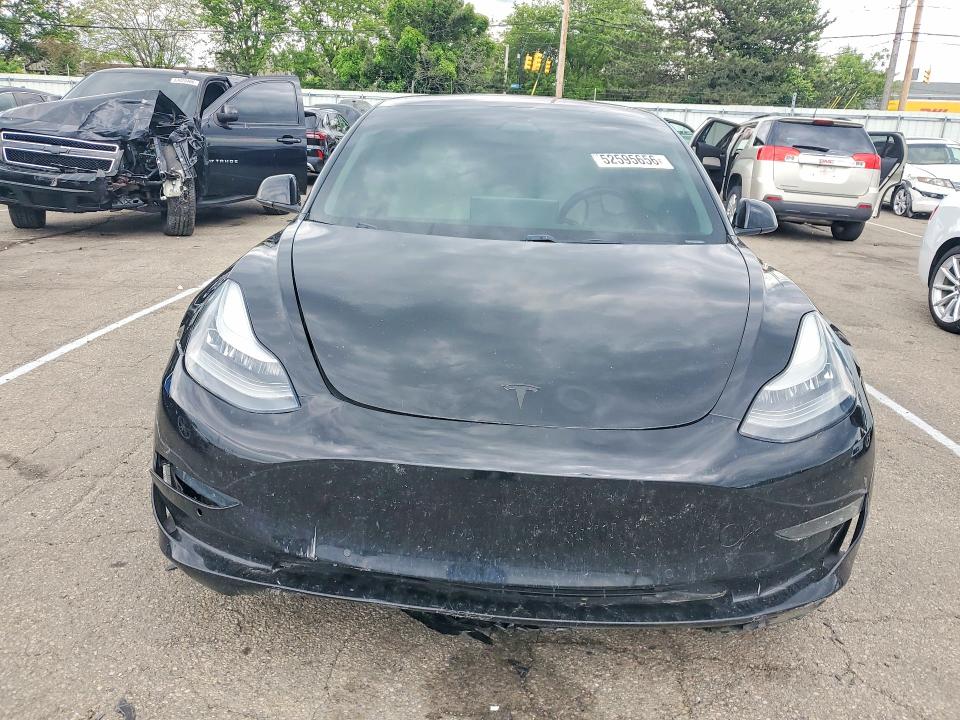 Продажа на аукционе авто 2019 Tesla Model 3, vin: 5YJ3E1EB9KF231756, номер лота: 52595656