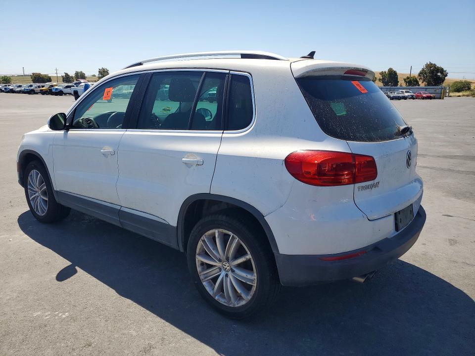 2013 Volkswagen Tiguan მანქანა იყიდება აუქციონზე, vin: WVGBV3AXXDW601034, აუქციონის ნომერი: 55138146