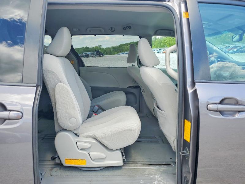 Aukcja sprzedaży 2011 Toyota Sienna, vin: 5TDKK3DC4BS122451, numer aukcji: 53382226