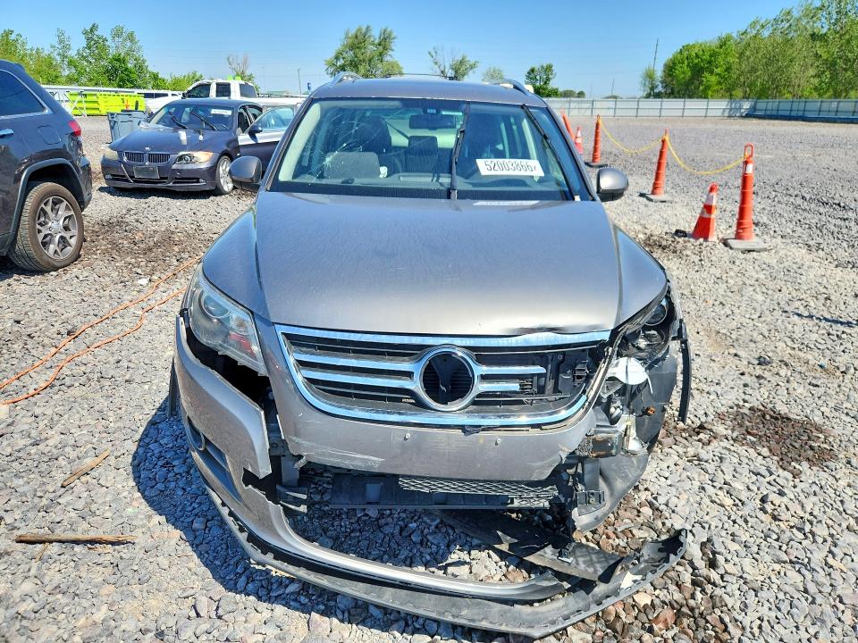 Aukcja sprzedaży 2011 Volkswagen Tiguan, vin: WVGBV7AX9BW530932, numer aukcji: 52003866