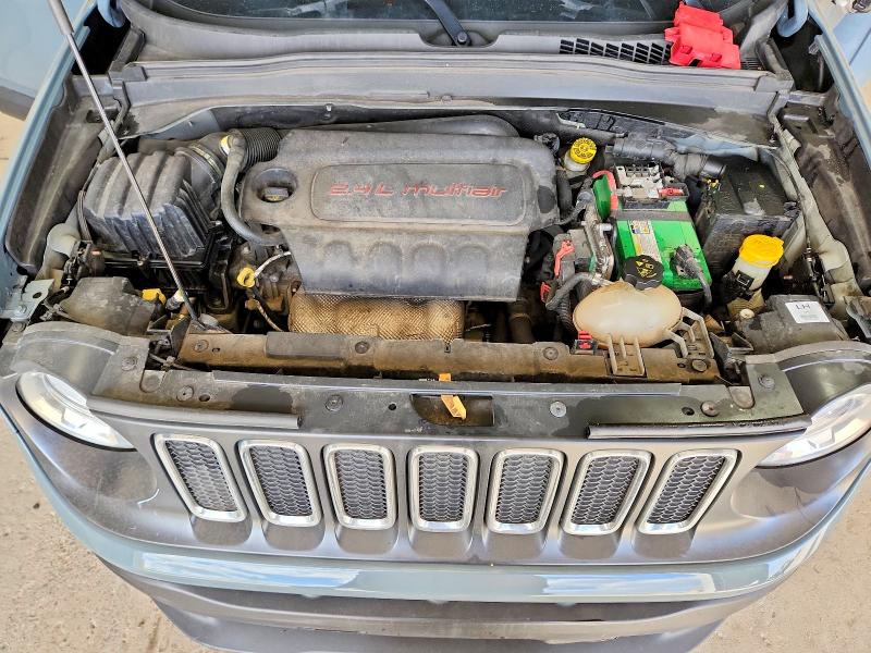 2018 Jeep Renegade მანქანა იყიდება აუქციონზე, vin: ZACCJBBB8JPH02213, აუქციონის ნომერი: 52160306