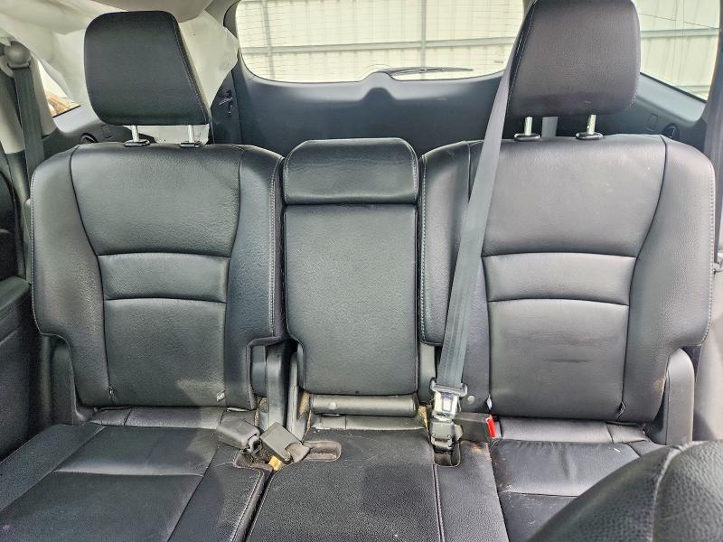 Продажа на аукционе авто 2017 Honda Pilot, vin: 5FNYF6H70HB070228, номер лота: 54828546