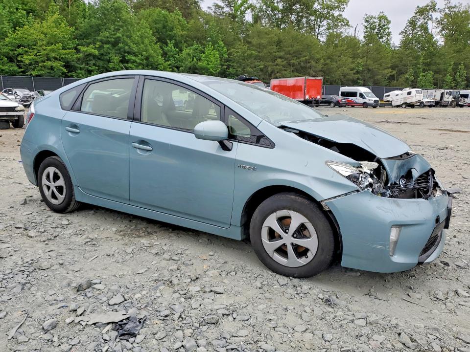 54509746 :رقم المزاد ، JTDKN3DU0F1886817 vin ، 2015 Toyota Prius مزاد بيع
