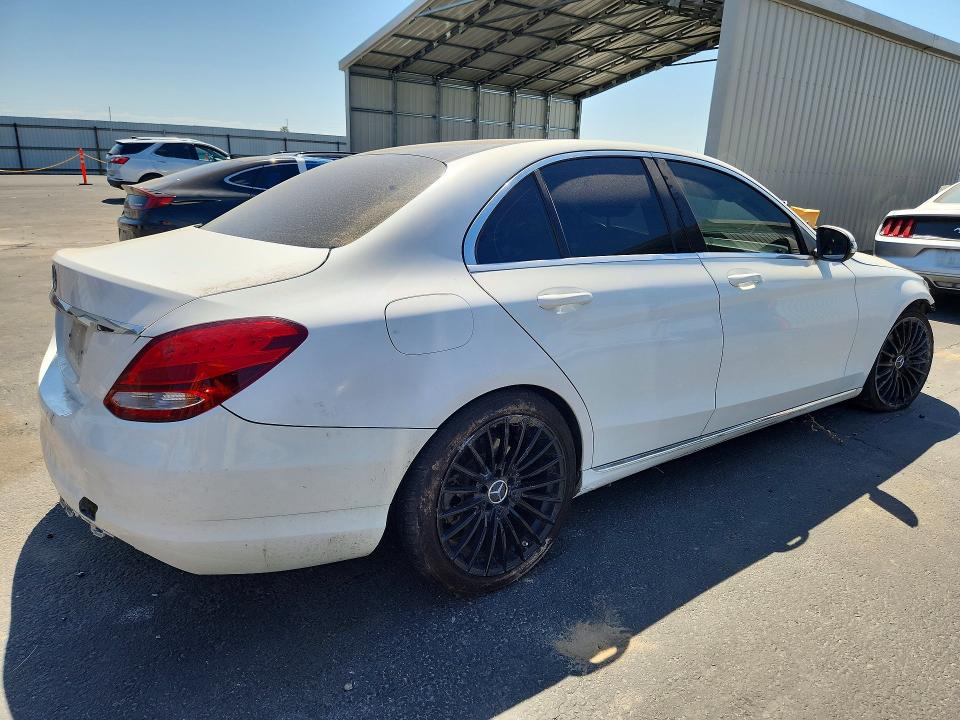 Продажа на аукционе авто 2016 Mercedes-benz C, vin: 55SWF4JB8GU144261, номер лота: 52934266
