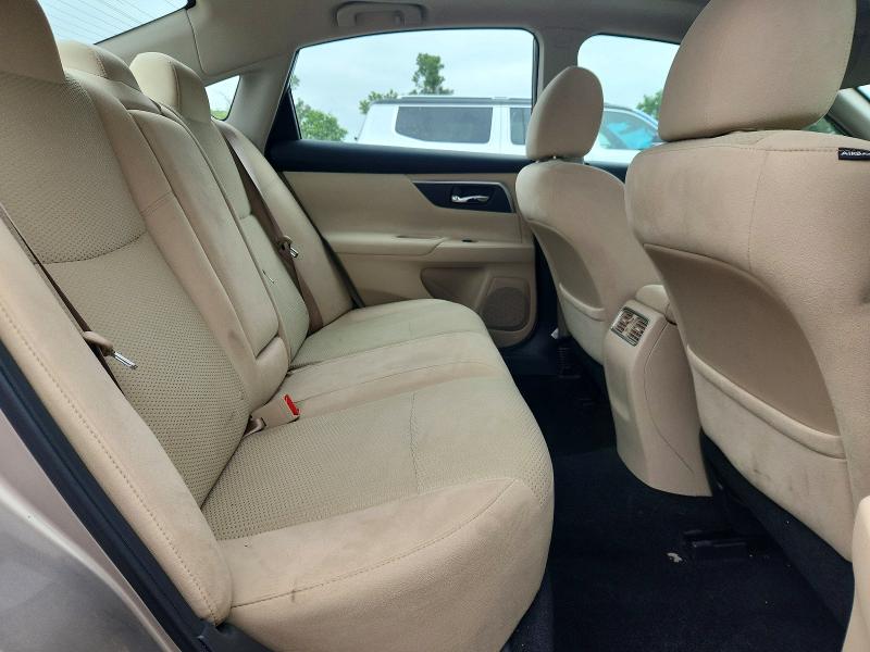 Продаж на аукціоні авто 2015 Nissan Altima, vin: 1N4AL3AP8FC155742, номер лоту: 53411426