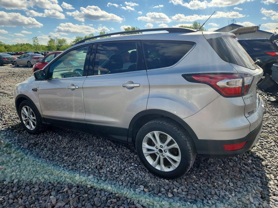 Продажа на аукционе авто 2017 Ford Escape, vin: 1FMCU0GD1HUA12376, номер лота: 53367576